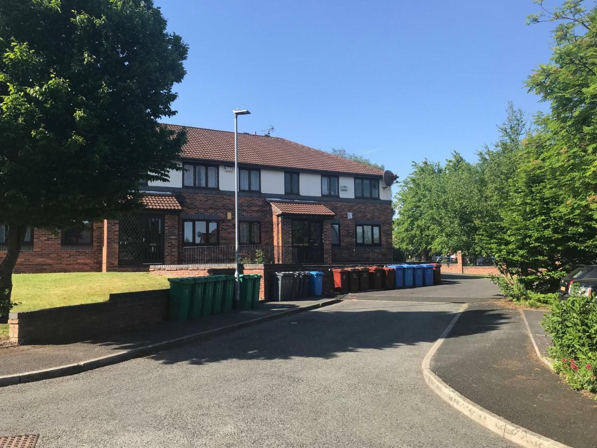 Flat 9A Badby Close Apartman Manchester Kültér fotó